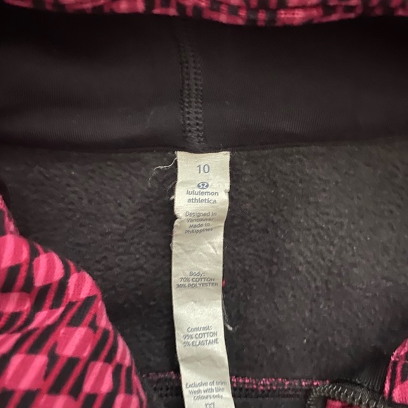 Lululemon full zip scuba jacket. Size 10 - Picture 2 of 7